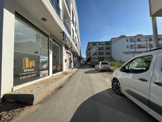 AKYZI MERKEZ'DE KİRALIK DÜKKAN - OFİS  25 m2