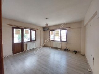 YILDIZ GAYRİMENKUL'DEN PATATES HALİ IŞIKLARINDA KİRALIK DAİRE