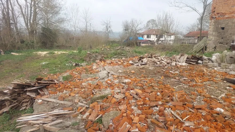 Satılık yüzde 40 imarlı