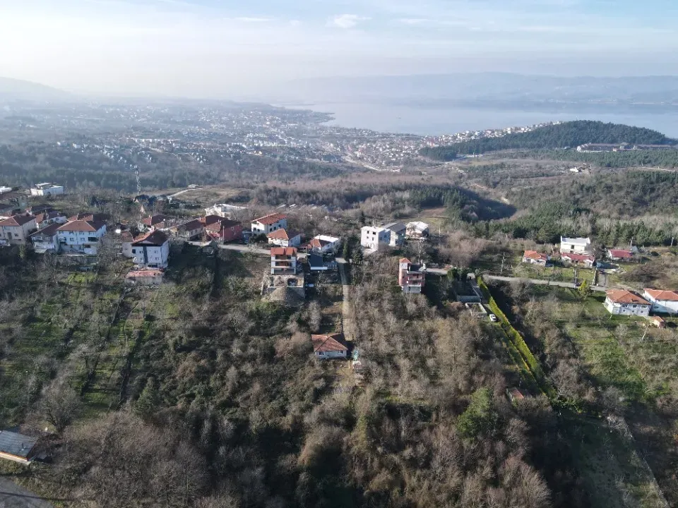 BEYKENT EMLAKTAN SAPANCA HACIMERCAN 500 M2 İMARLI ARSA