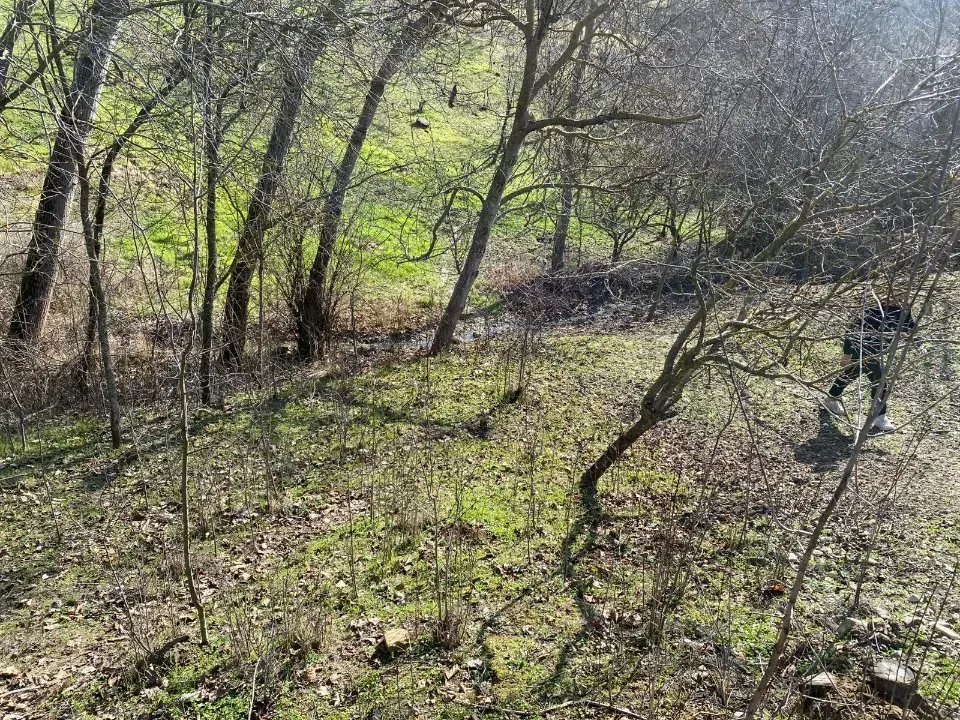 GEYVE GÜNHOŞLARDA SATILIK İMARLI ARSA