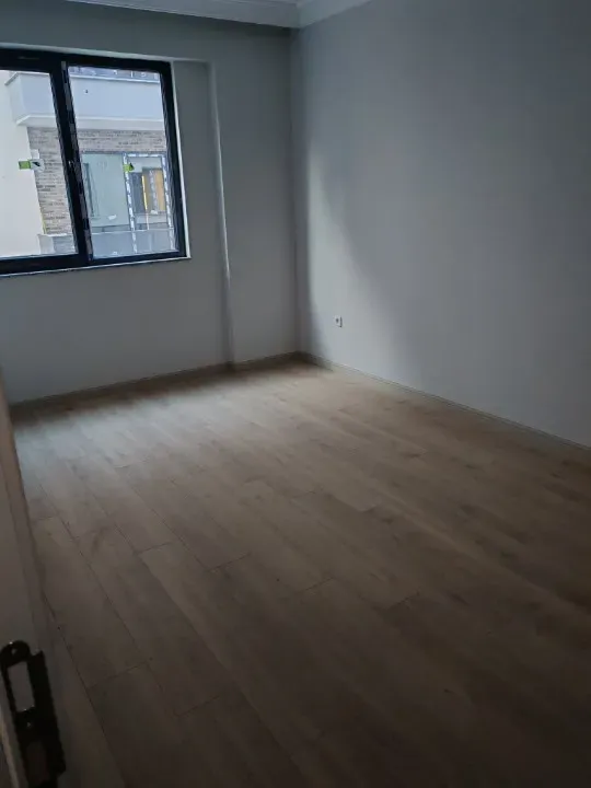 OKULLAR BÖLGESİNDE OLAŞIMI KOLAY 3+1 DAİRE