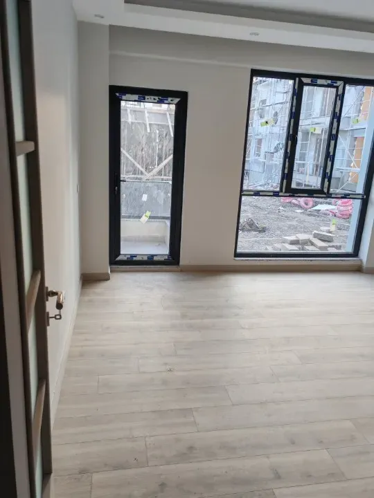 OKULLAR BÖLGESİNDE OLAŞIMI KOLAY 3+1 DAİRE