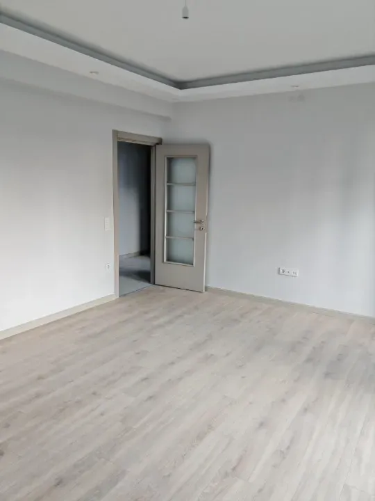 OKULLAR BÖLGESİNDE OLAŞIMI KOLAY 3+1 DAİRE