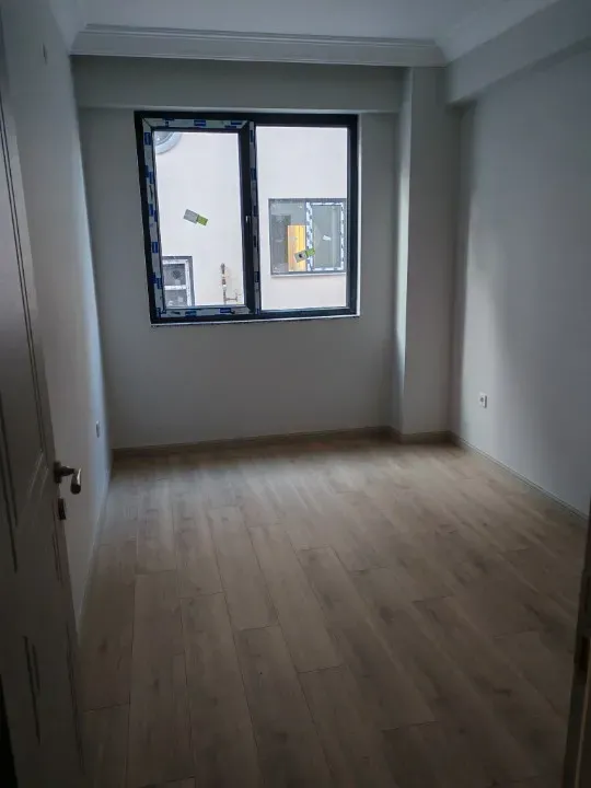 OKULLAR BÖLGESİNDE OLAŞIMI KOLAY 3+1 DAİRE