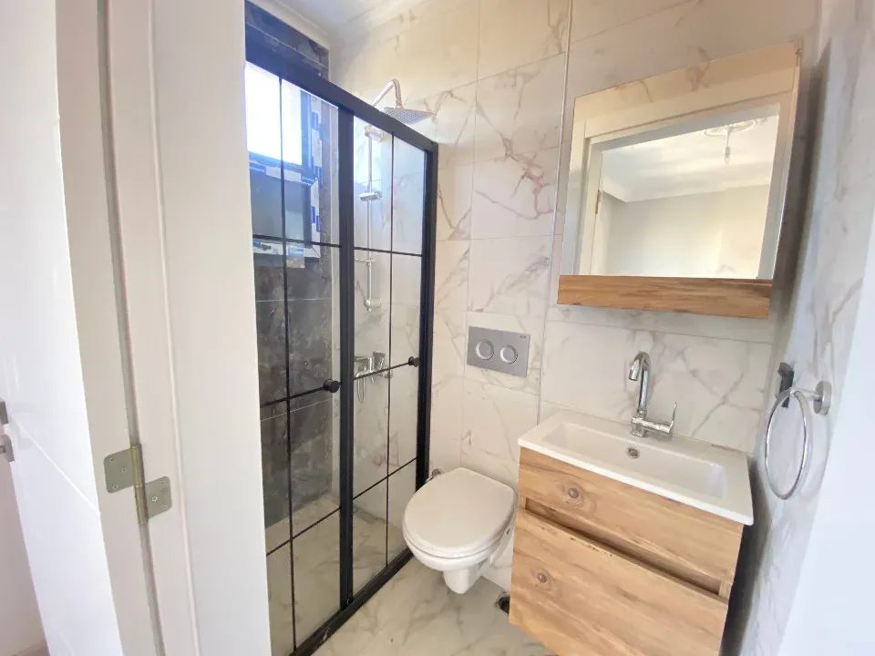 Doğanbey De Denize 300M2 Mustakil Bahçeli Satılık 3+1 Villa