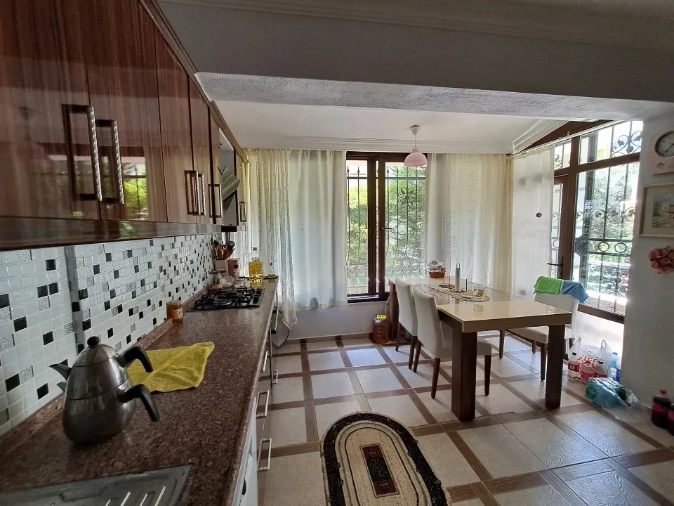 Özdere'de Denize Yürüme Mesafesinde Satılık 4+1 Villa