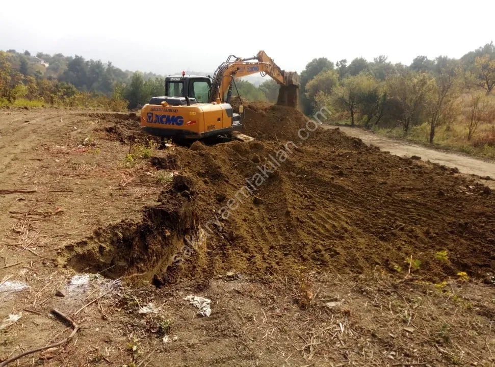 GEYVE KÖPRÜBAŞI HEMEN İNŞAATA BAŞLA - 1041 m² KONUT İMARLI CAZİP FİYATLI ARSA
