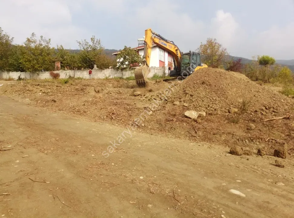 GEYVE KÖPRÜBAŞI HEMEN İNŞAATA BAŞLA - 1041 m² KONUT İMARLI CAZİP FİYATLI ARSA