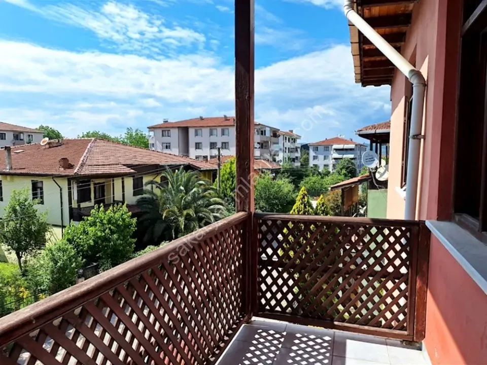 SAPANCA GAZİPAŞA MAHALLESİNDE KİRALIK 2+1 DAİRE