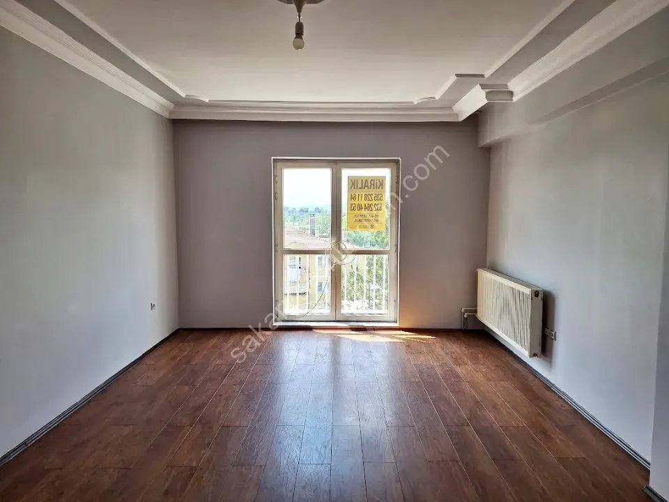 ADAPAZARI KARAMAN MAHALLESİNDE KİRALIK 3+1 DAİRE