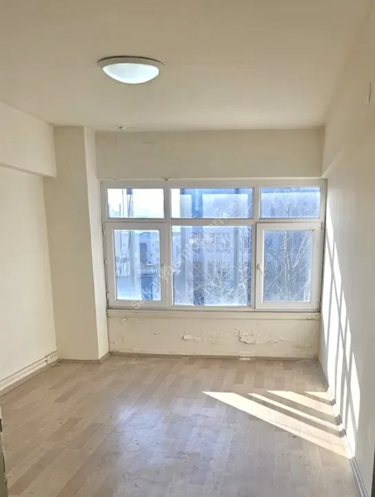 ADAPAZARI TIĞCILAR MAHALLESİNDE KİRALIK OFİS