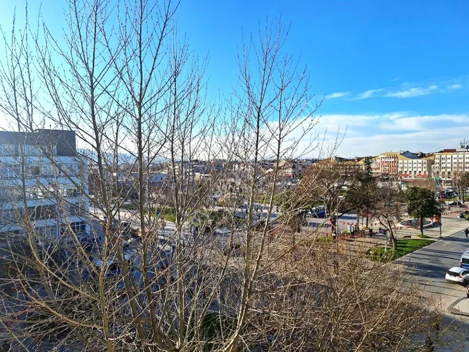 ADAPAZARI TIĞCILAR MAHALLESİNDE KİRALIK OFİS