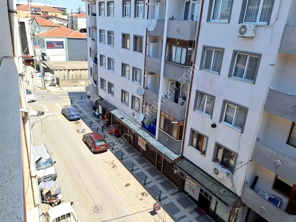 ADAPAZARI MERKEZDE KİRALIK 3+1 DAİRE