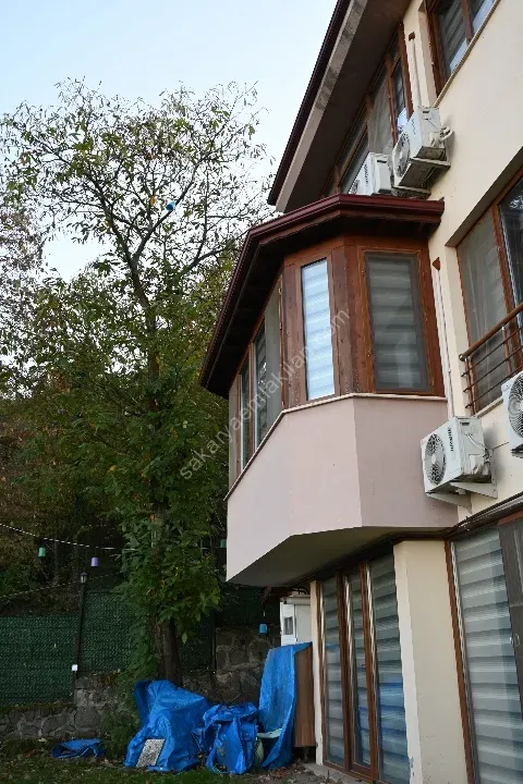 Daire Fiyatına Göl Manzaralı Villa