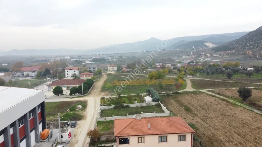 SAKARYA PAMUKOVA CUMHURİYET MAH.MÜKEMMEL KONUMDA 375 M2 İMARLI ARSA
