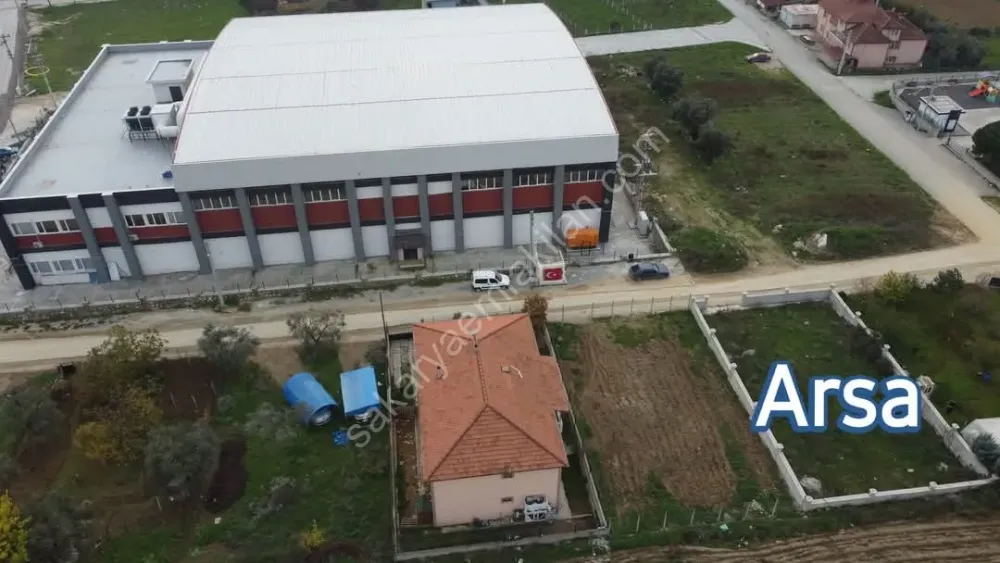SAKARYA PAMUKOVA CUMHURİYET MAH.MÜKEMMEL KONUMDA 375 M2 İMARLI ARSA