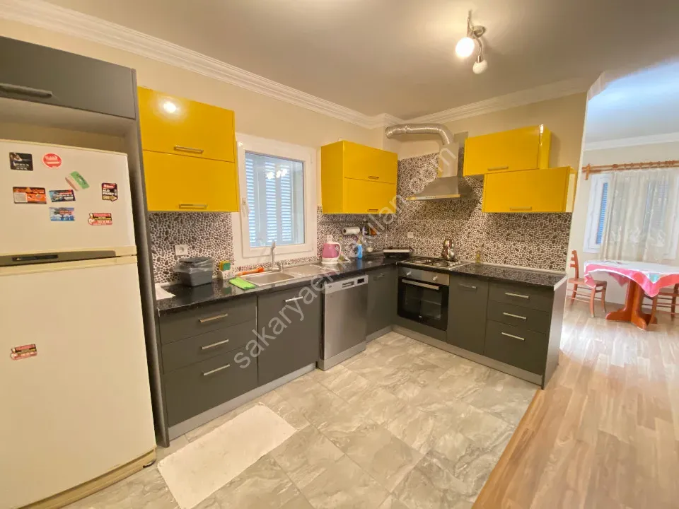 Seferihisar Ürkmez'de Plajına 50M Deniz Tarafı Satılık 3+1 Villa