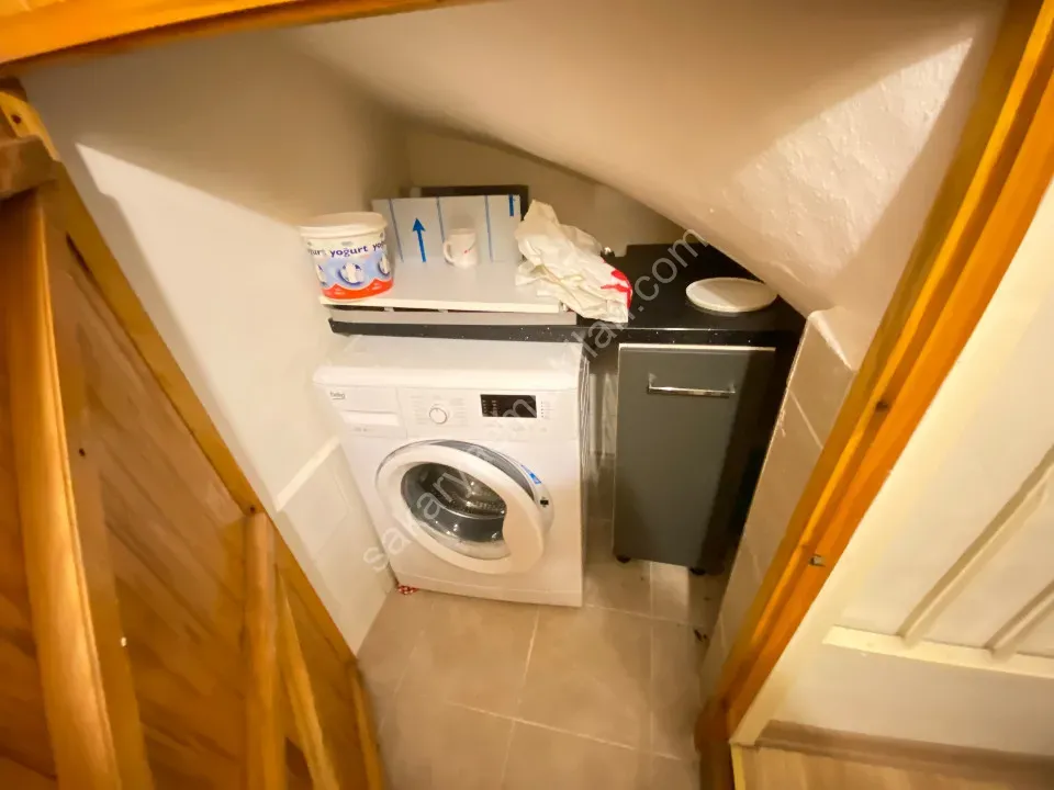 Seferihisar Ürkmez'de Plajına 50M Deniz Tarafı Satılık 3+1 Villa