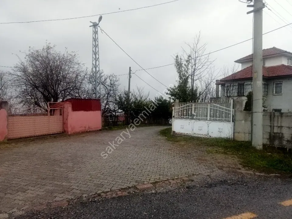 Akyazı satılık villa