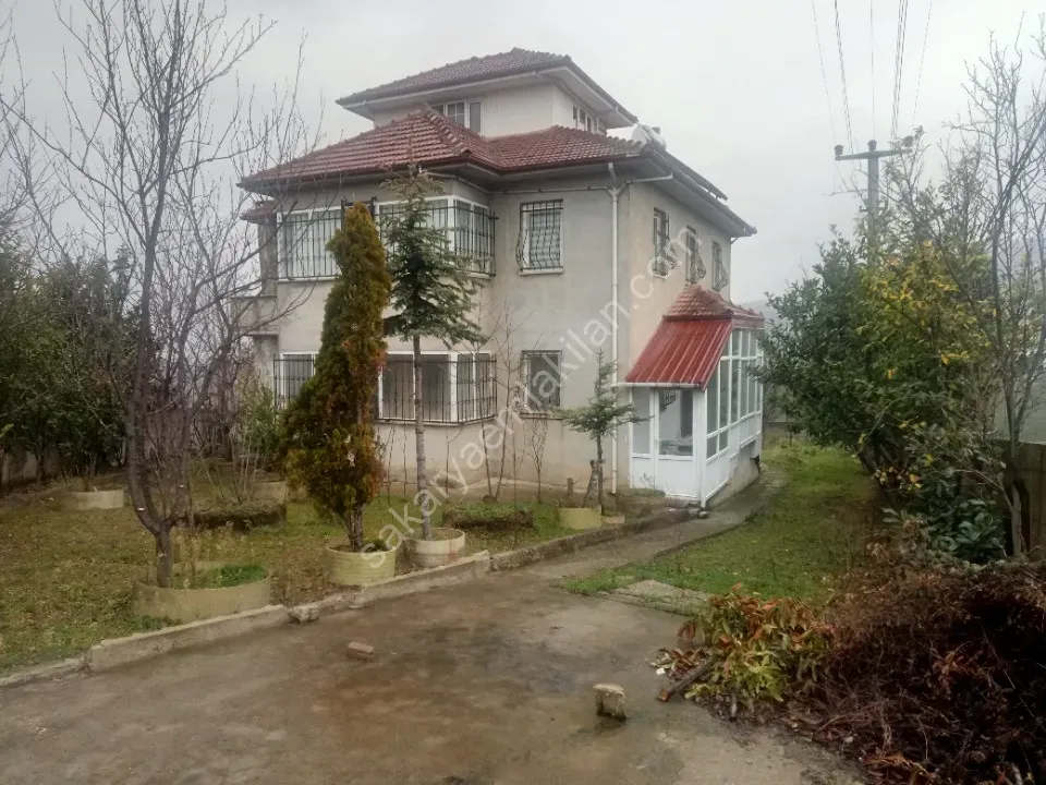 Akyazı satılık villa