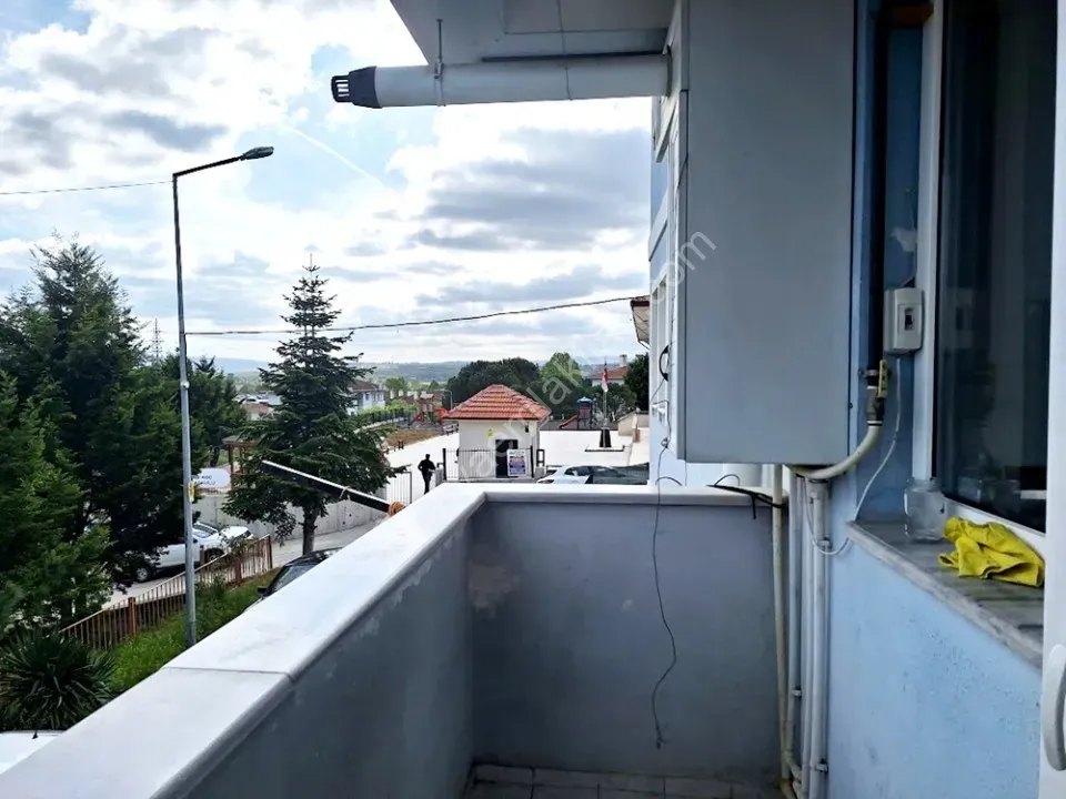 ADAPAZARI KARAMAN MAHALLESİNDE SATILIK 3+1 DAİRE