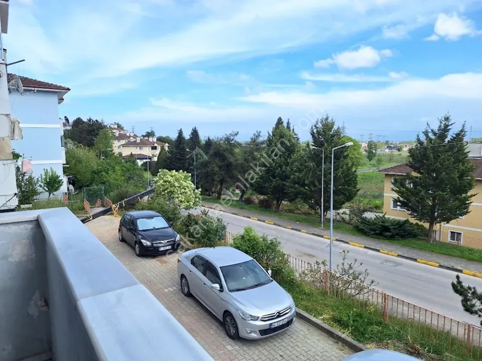 ADAPAZARI KARAMAN MAHALLESİNDE SATILIK 3+1 DAİRE