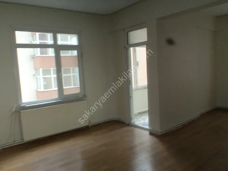 KARTAL ATALAR'DA KİRALIK 2+1 DAİRE