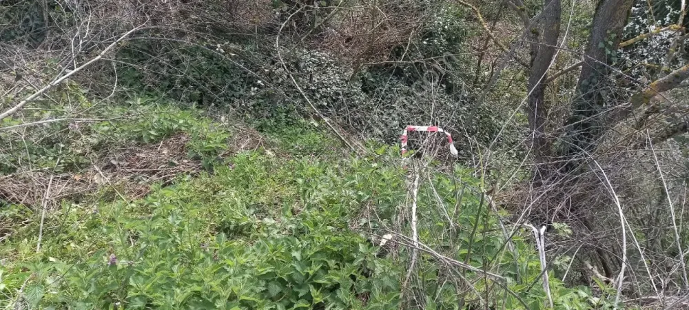 GEYVE AKINCI KÖYÜNDE 451 m² % 40 - 2 KAT KONUT İMARLI MANZARALI FIRSAT ARSA