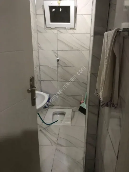 AYDIN EMLAK'TAN SATILIK BİNA 3 KATLI / 3 DAİRELİ KONURALP MAH./AKYAZI