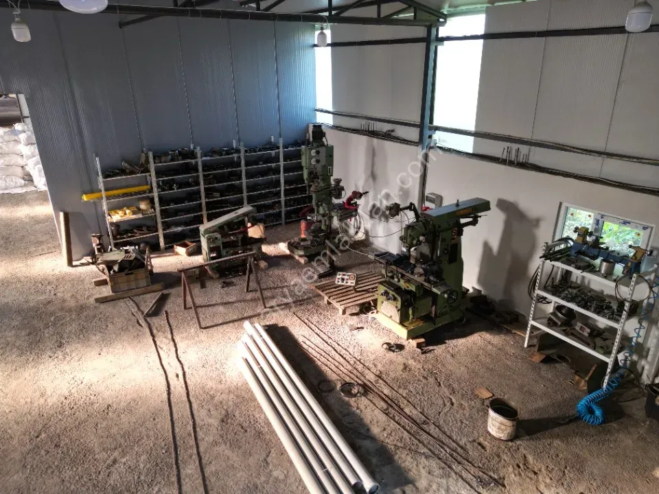 ESKİBEDİL / AKYAZI ÜRETİM TESİSİ KİRALIK 1.600 m2 ÇEVRE YOLUNA 800mt MESAFEDE