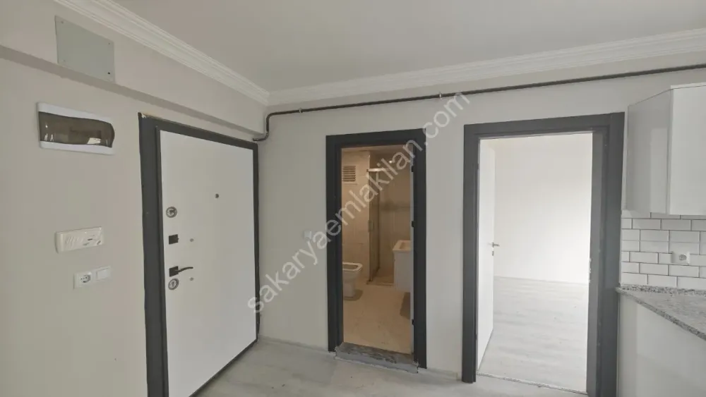 EŞYALI 1+1 KİRALIK DAİRE AKYAZI / YENİ MAHALLE