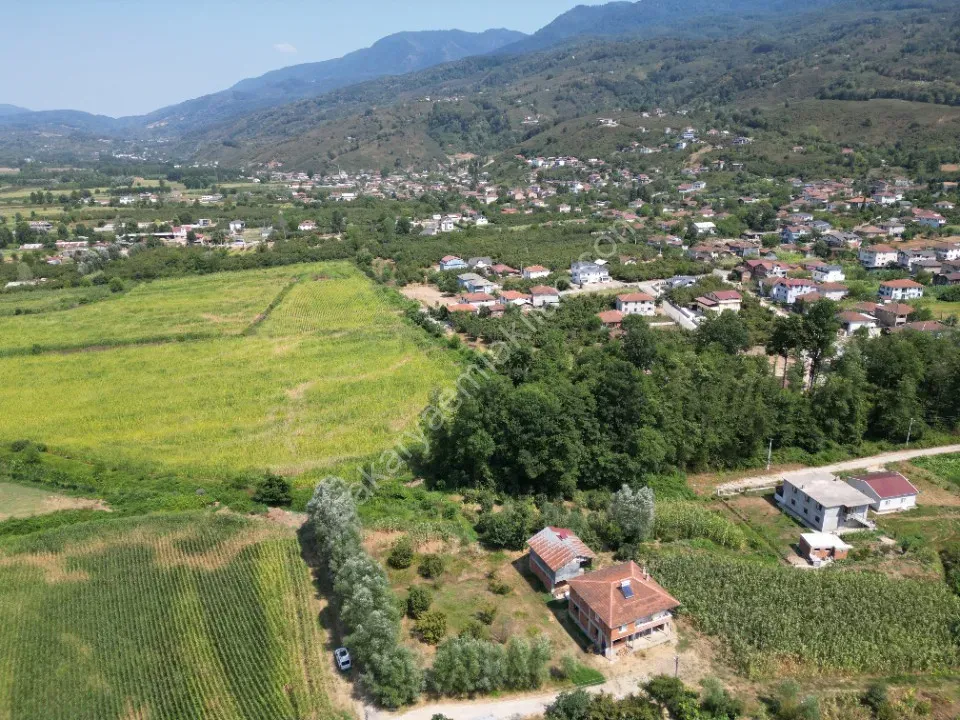 SATILIK %60 KONUT İMARLI KÖŞE PARSEL 689 m2 CUMHURİYET / ALTINDERE