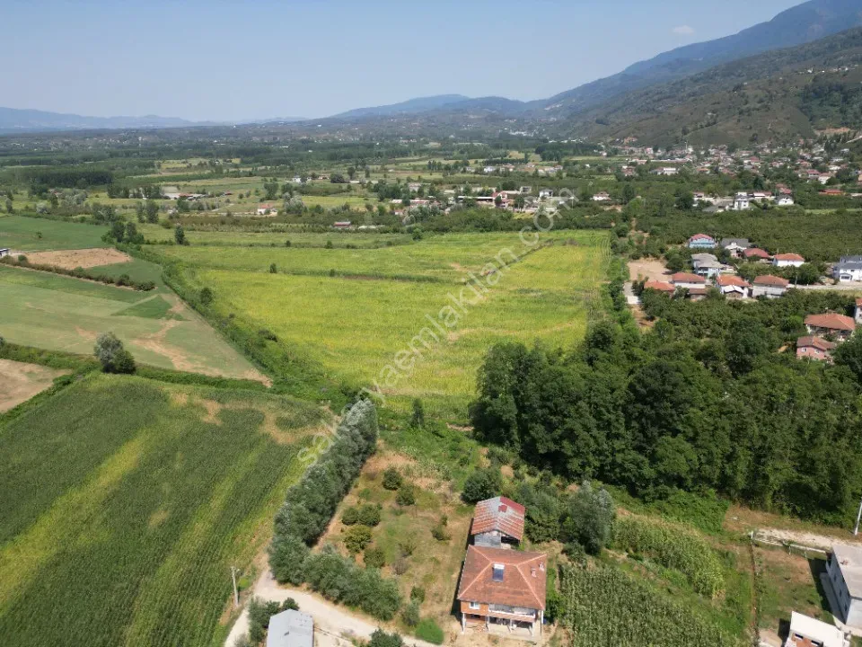 SATILIK %60 KONUT İMARLI KÖŞE PARSEL 689 m2 CUMHURİYET / ALTINDERE