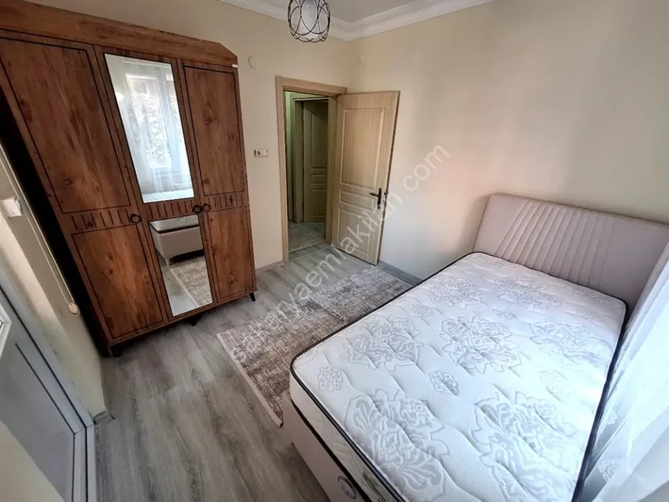SERDİVAN MERKEZDE KİRALIK EŞYALI 1+1 APART DAİRE