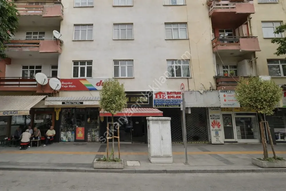 SAKARYA CADDESİ ÜZERİ AZİZİYE CAMİ KARŞISI SATILIK İŞYERİ
