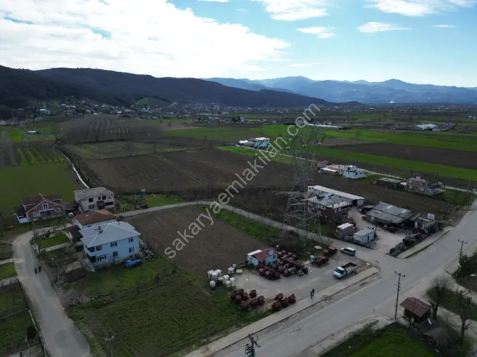 875 m2 İMARLI ARSA SATILIK ALTINDERE YOLU ÜZERİ / HARUNUSTA