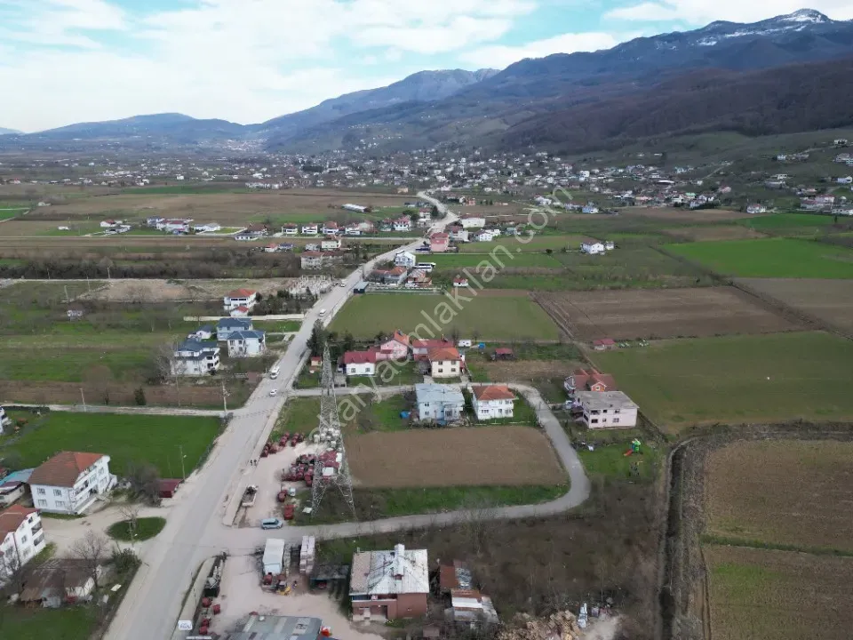 875 m2 İMARLI ARSA SATILIK ALTINDERE YOLU ÜZERİ / HARUNUSTA