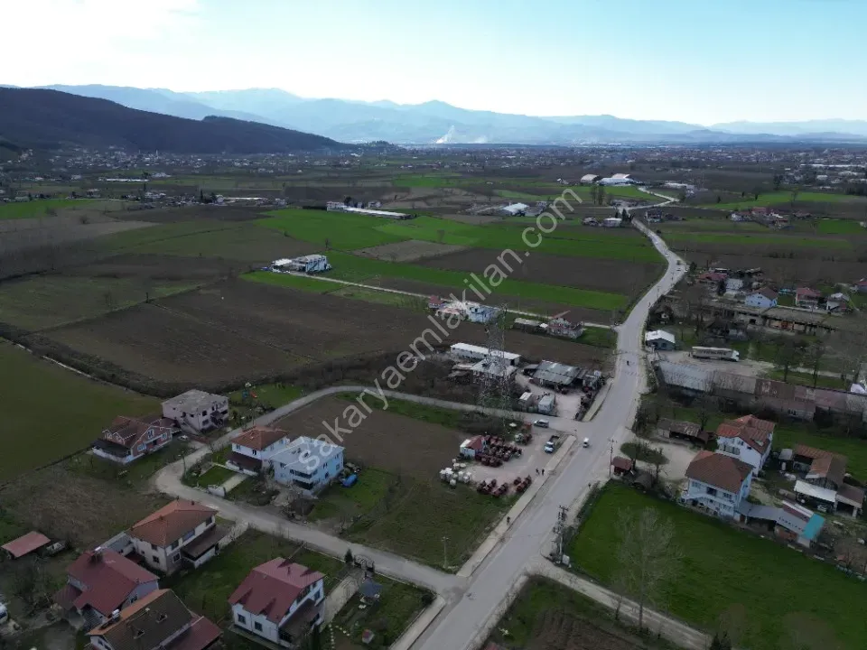 875 m2 İMARLI ARSA SATILIK ALTINDERE YOLU ÜZERİ / HARUNUSTA