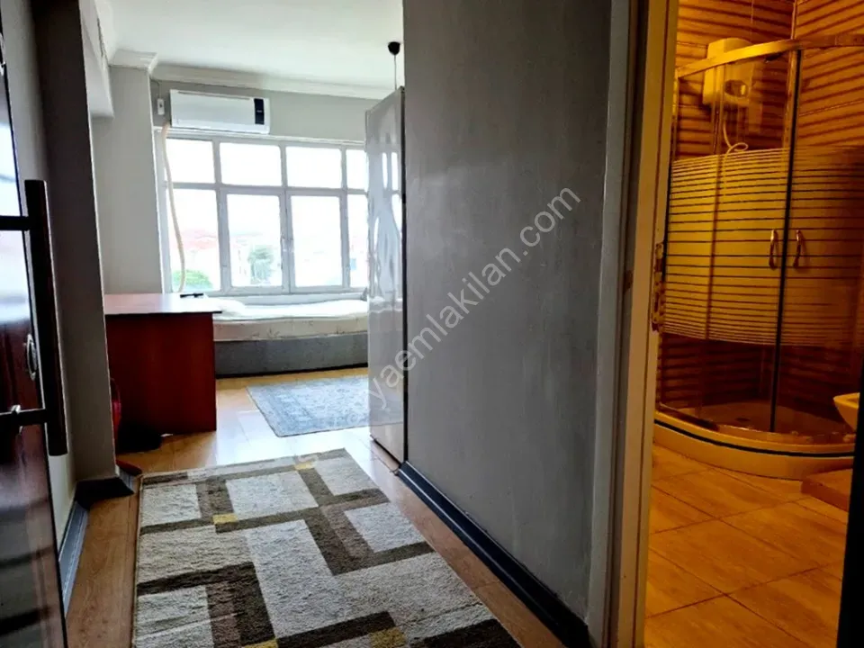 ADAPAZARI MERKEZDE KİRALIK EŞYALI STÜDYO DAİRE
