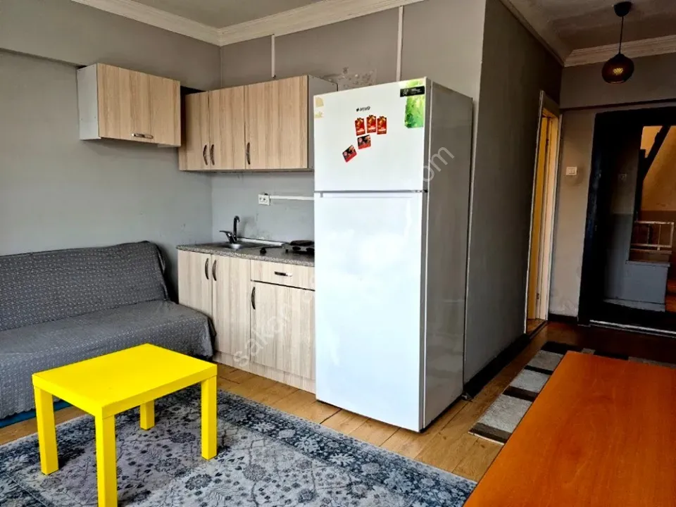 ADAPAZARI MERKEZDE KİRALIK EŞYALI STÜDYO DAİRE