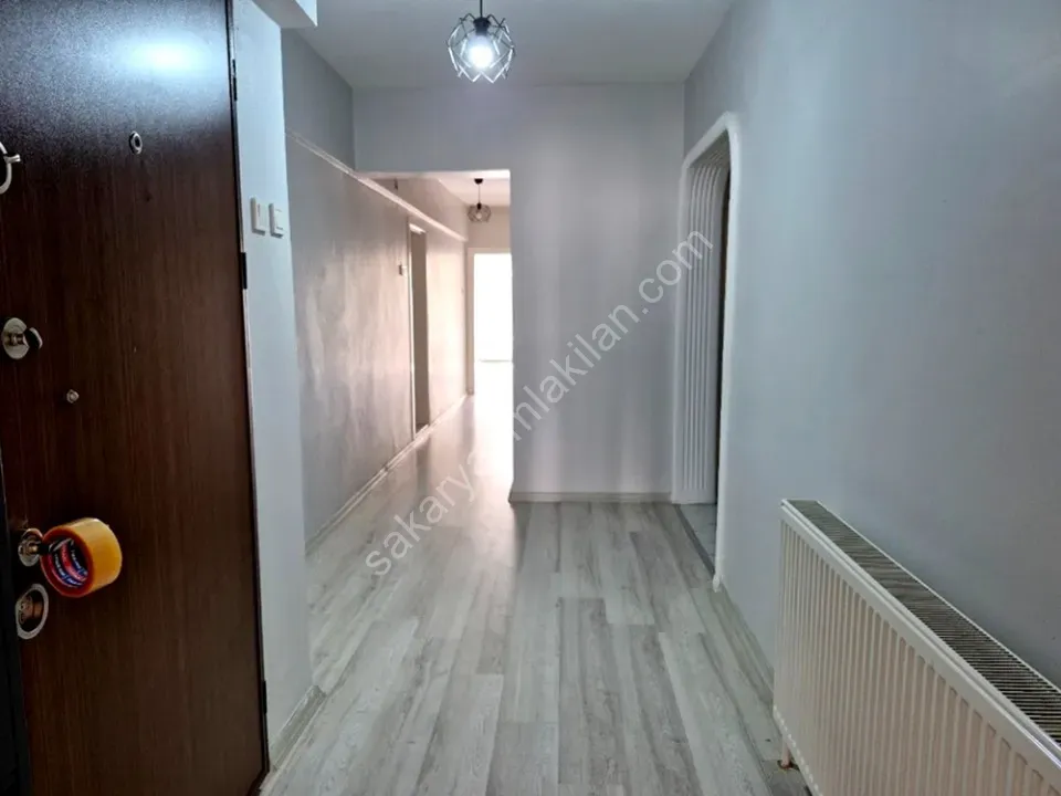 ADAPAZARI MERKEZDE KİRALIK 3+1 DAİRE