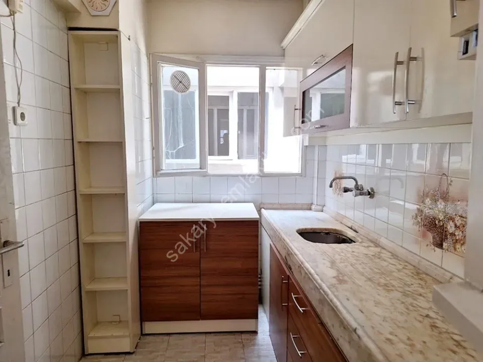 SAKARYA ADAPAZARI MERKEZDE SATILIK 3+1 DAİRE