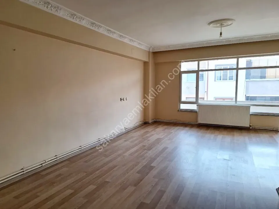 SAKARYA ADAPAZARI MERKEZDE SATILIK 3+1 DAİRE