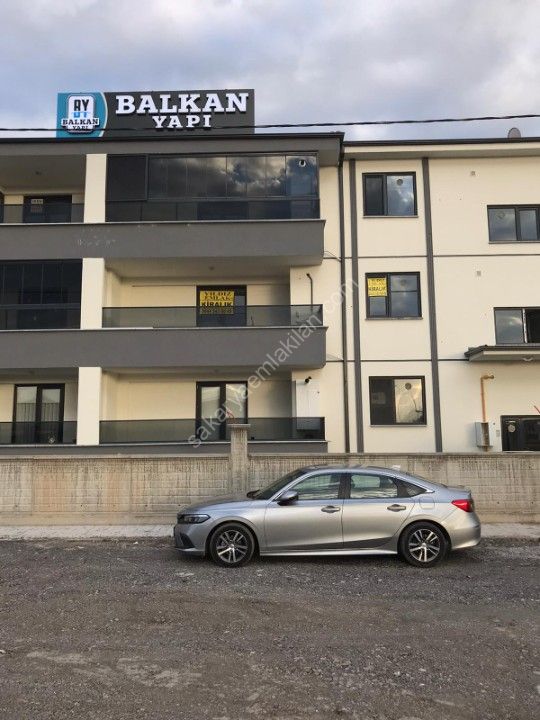 YILDIZ GAYRİMENKUL'DEN KİRALIK SIFIR DAİRE ARİFİYE HANLI MERKEZ